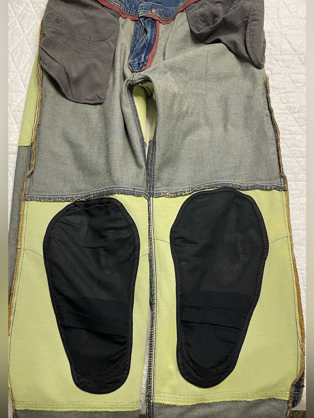 Alpinestars Men's motorcycle jeans with Kevlar. Standard wash denim color - Picture 12 of 15